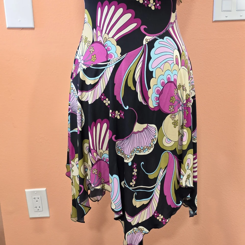 Vintage Strapless Dress with Pink and Purple Floral Design - Picture 9 of 14